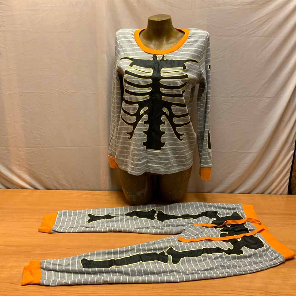 Snooze Button Skeleton Pajama Set Grey Orange Striped Halloween Sleepwear Medium